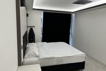 Kt Home Hotel & Apartments