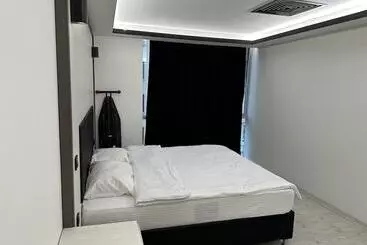 Kt Home Hotel & Apartments