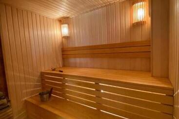 هتل Ali假日民宿