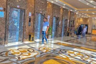 Malak Safwa Hotel خدمة التوصيل للحرم