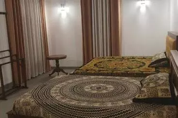 Pensión Aruna Villa