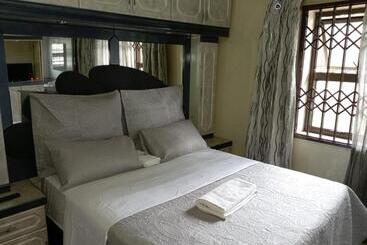 Pension Pearl Guest House Kempton Park