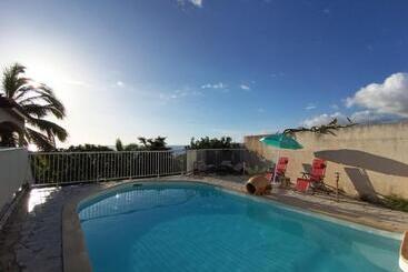 تختخواب و صبحانه Chambre Vue Sur Mer