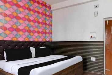 Hotel O Kings Hotel & Banquet