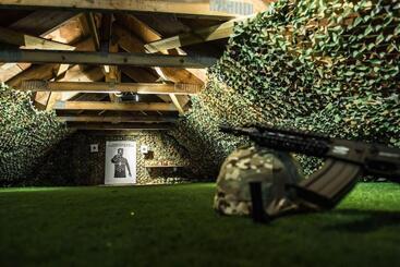 פנסיון Drumbo Country House