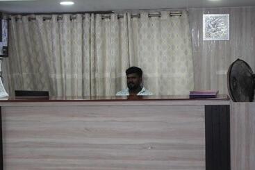 فندق Chennai Palace