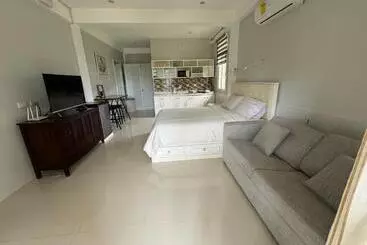 Majatalo Inato Suites Rm 2 2 Queen Beds