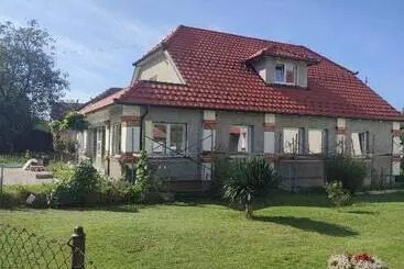 Huoneistohotelli Vila Milovanović