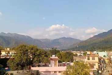 Hotel Atrium Inn