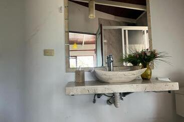 Hotel La Palapa & Posada Mía