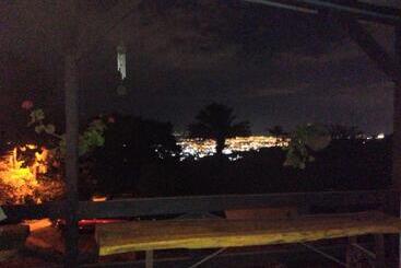 Pension Hostal Restaurante Checha