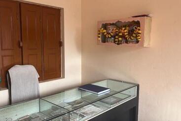 Hotel Goroomgo Sriyansh Inn Puri