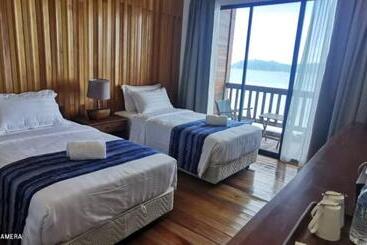 Mamutik Island Resort