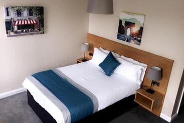 مبيت وإفطار Belfast House