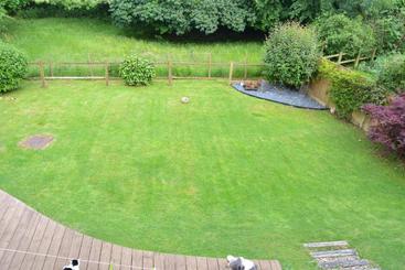 مبيت وإفطار Walton Crescent