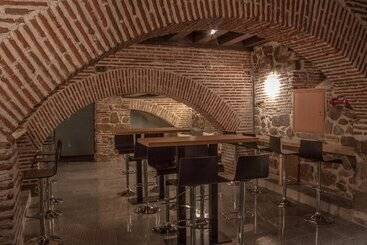 María Pacheco Hotel Boutique