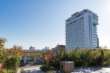 Jr Kyushu Hotel Blossom Oita