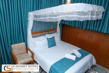 Апарт-отель Calumet Suites Accommodation