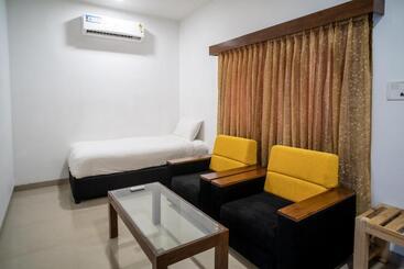 La Woods Village Resort