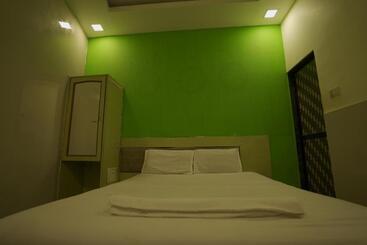 酒店 Vibha Raj By Wb Inn