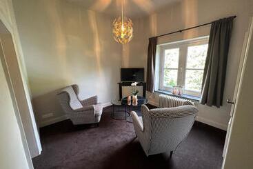 민박 Leyselebeke Castle