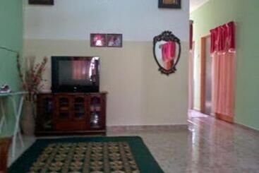 פנסיון Deegee Homestay