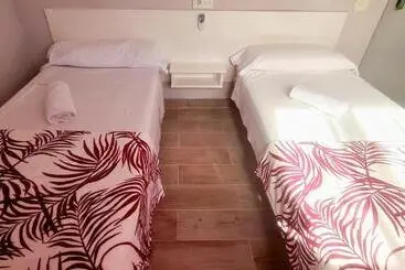 Hostal La Cabaña