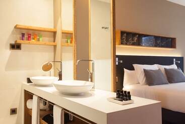 هتل Eurostars Barcelona Central