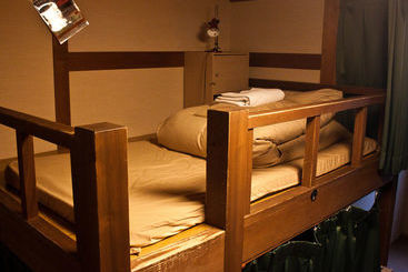 هتل Jhoppers Hida Takayama Guesthouse