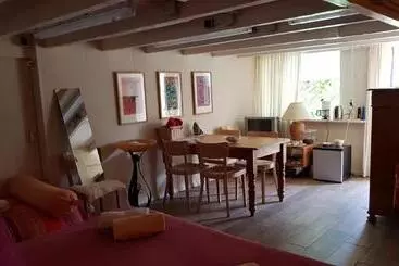 ホテル B&b Rezonans