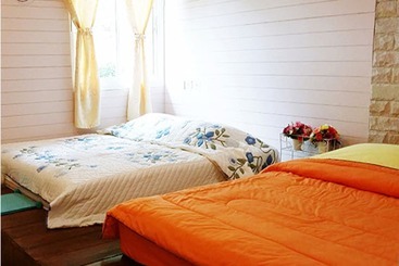 בית מלון כפרי Blue Sky Villa Khao Yai