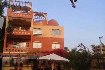 ホテル Nile Compound