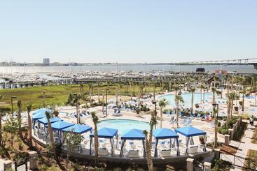 ホテル The Beach Club At Charleston Harbor Resort And Marina