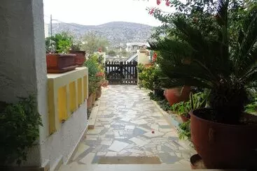 Aparthotel Paradise Inn