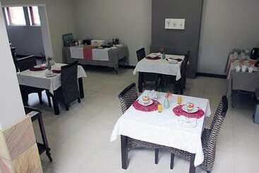 ペンション Karoo Sun Boutique Guest House