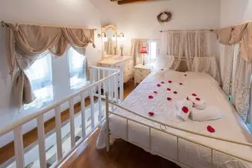 Appartements Peristeronas House