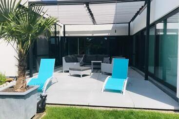 민박 Vita Roka Met Extra Luxe Privé Wellness