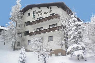 تختخواب و صبحانه Haus Lattacher By Châtel Reizen