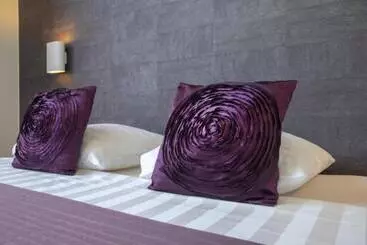 B&b Aurora