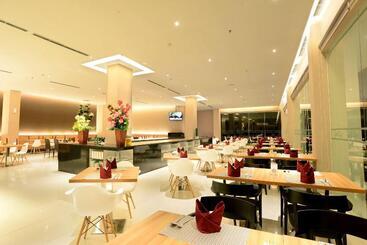 호텔 Grand Zuri Lahat