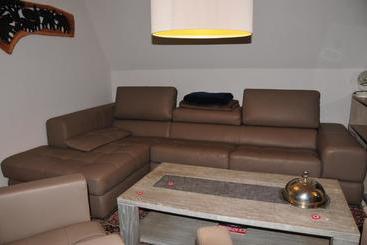 בית מלון כפרי La Chaumiere