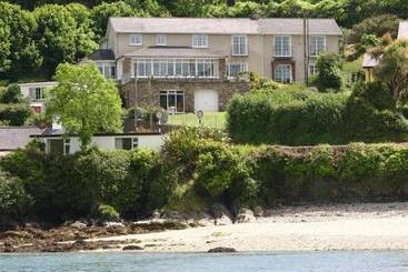 مبيت وإفطار Shearwater Country House Accommodation