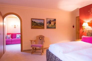 Hôtel Alpenland   Das Feine Kleine