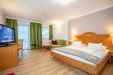 ホテル Oberwirt   Nahe An Saalbach Und Zell Am See