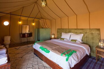نزل Merzouga Royal Camp