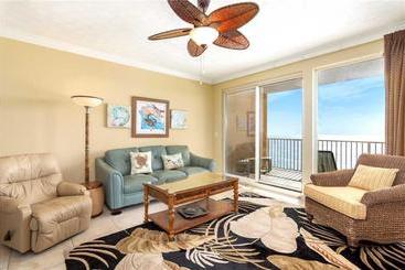 Daire Treasure Island Resort Condominiums