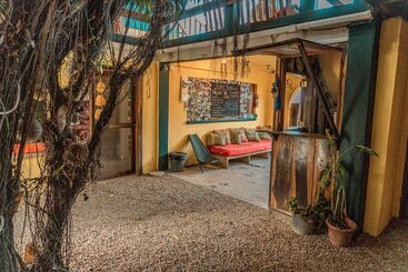 هاستل Bella's Backpackers Cayo