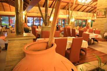 Enashipai Resort & Spa