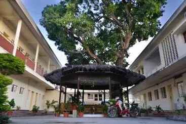 هتل Plaza