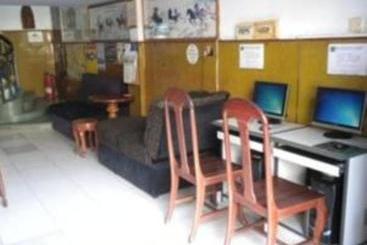 Lucky Ro Hotel & Restaurant